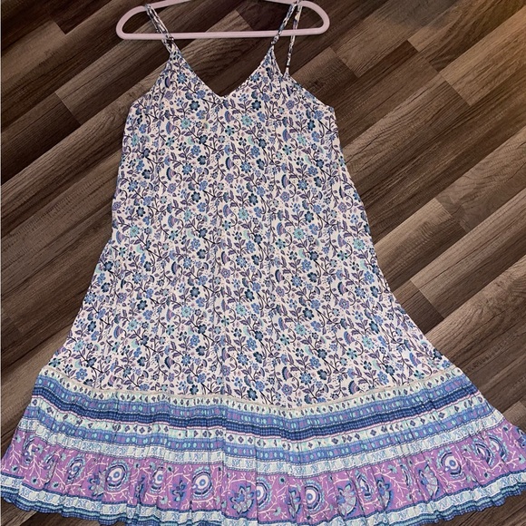 SOLD!SPELL DAHLIA STRAPPY SIZE L (Oversized) - Picture 7 of 10